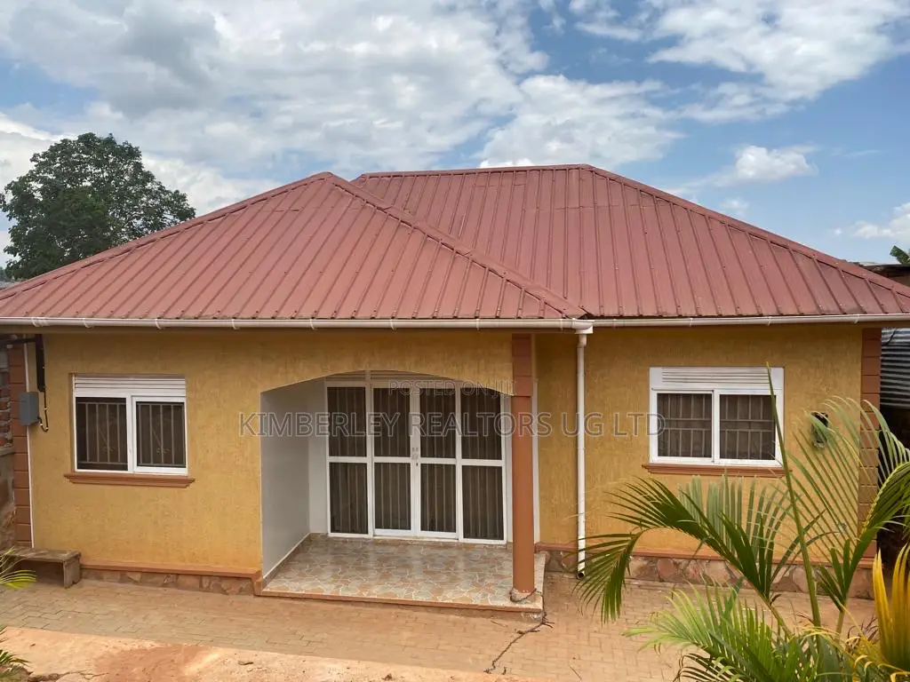 2bdrm House in Kira for sale