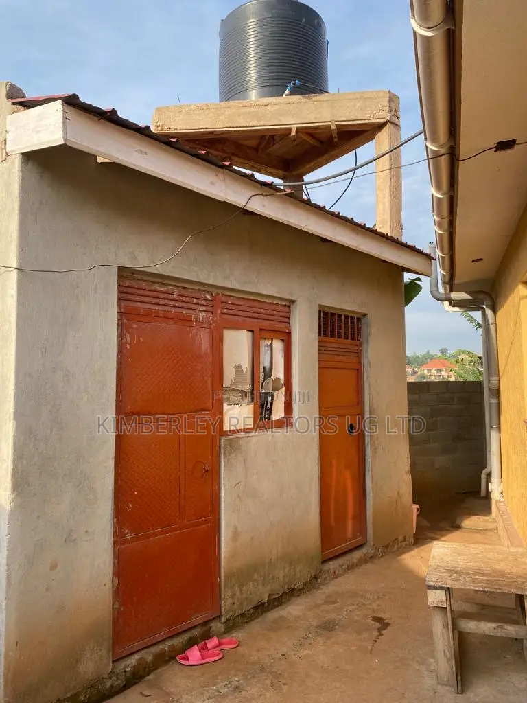 2bdrm House in Kira for sale