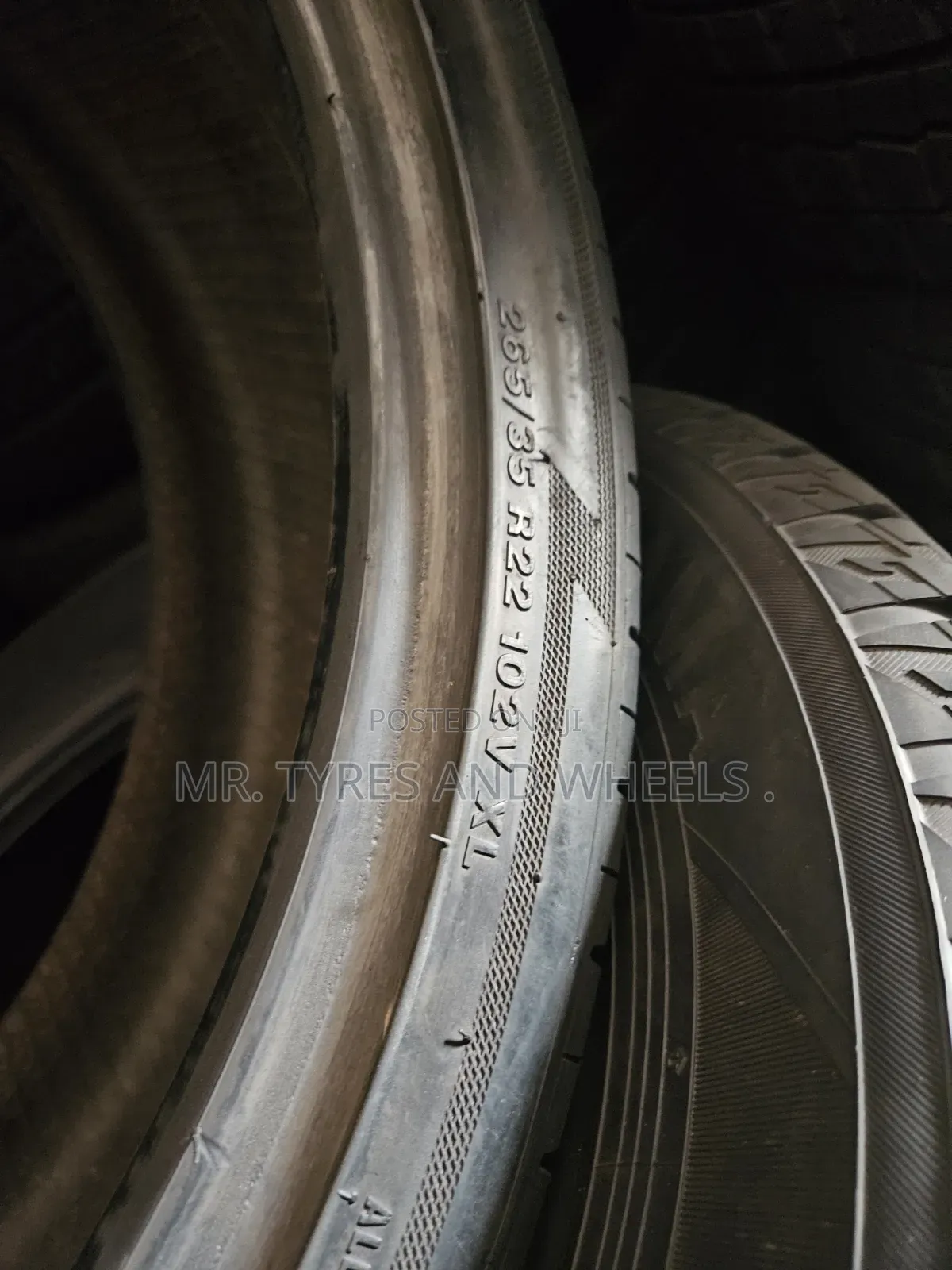 265 35R22 Used Bt Still Gd Tires Those Who Like Low Profile Order Now