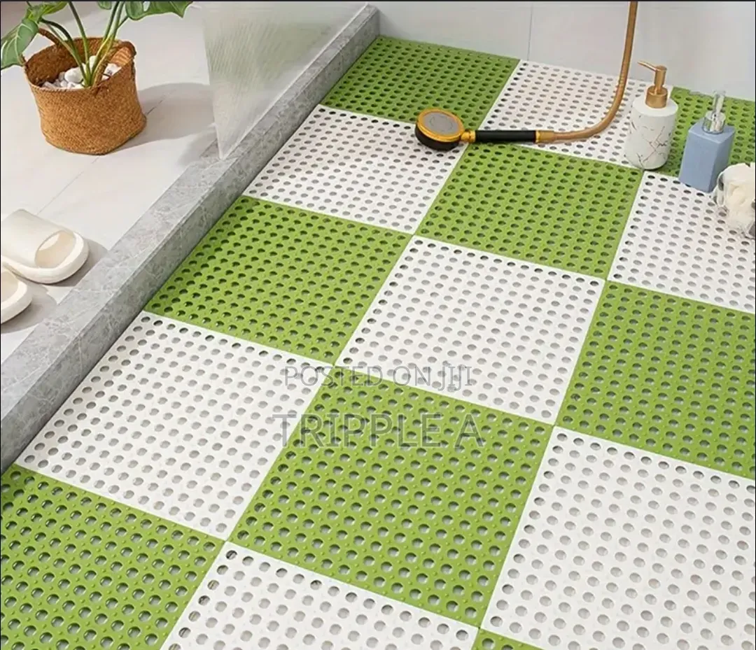 4 PCS Interlocking Non Slip Shower Mats