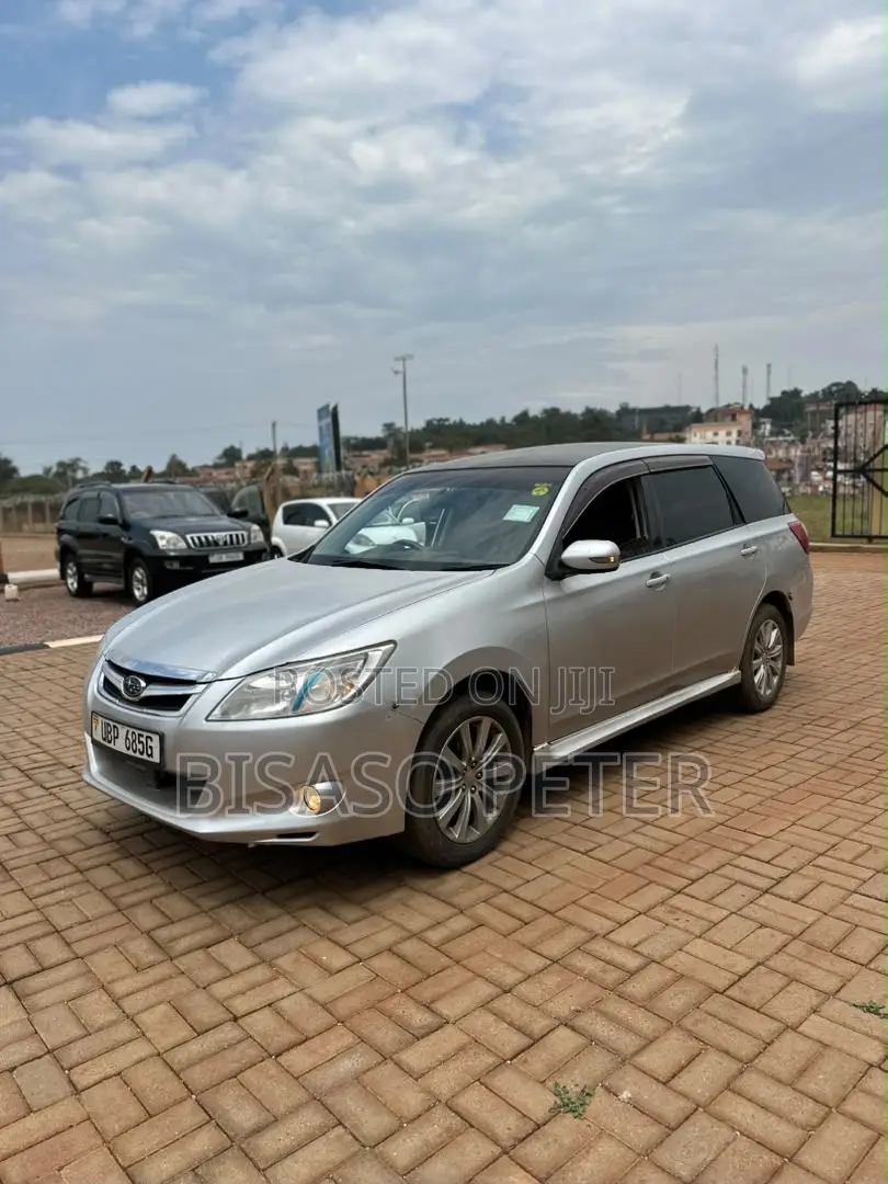 Subaru Exiga 2008 Silver