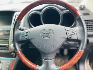 Toyota Harrier 2.4 2012 Silver