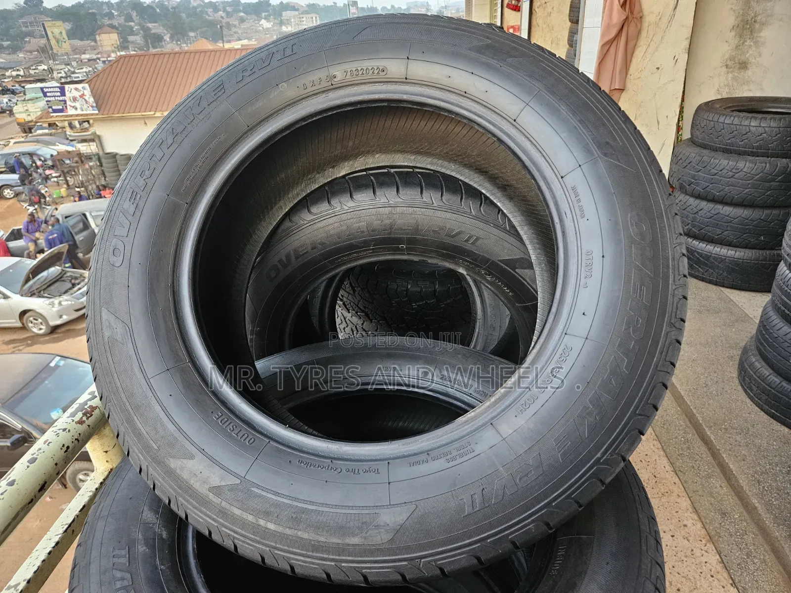 225 65 R17 in Type of Toyo and They Are 4 Pieces Order We Deliver.