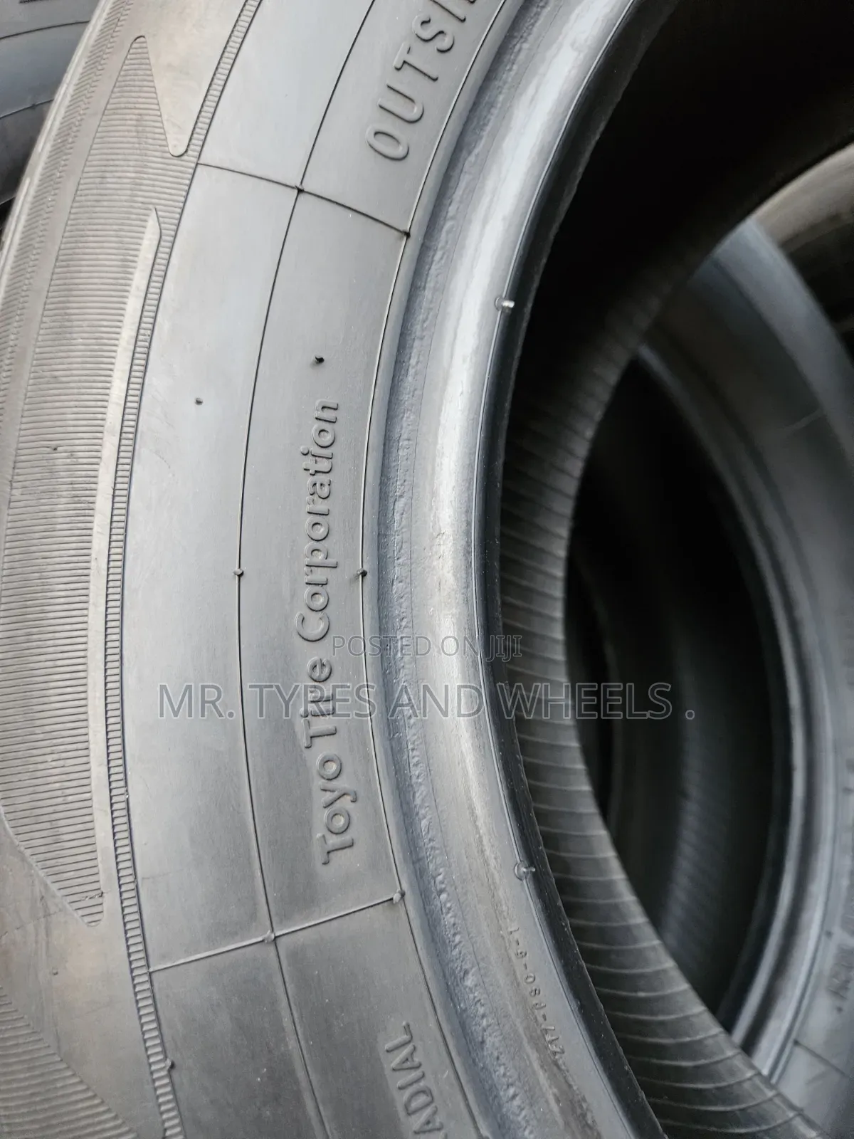 225 65 R17 in Type of Toyo and They Are 4 Pieces Order We Deliver.