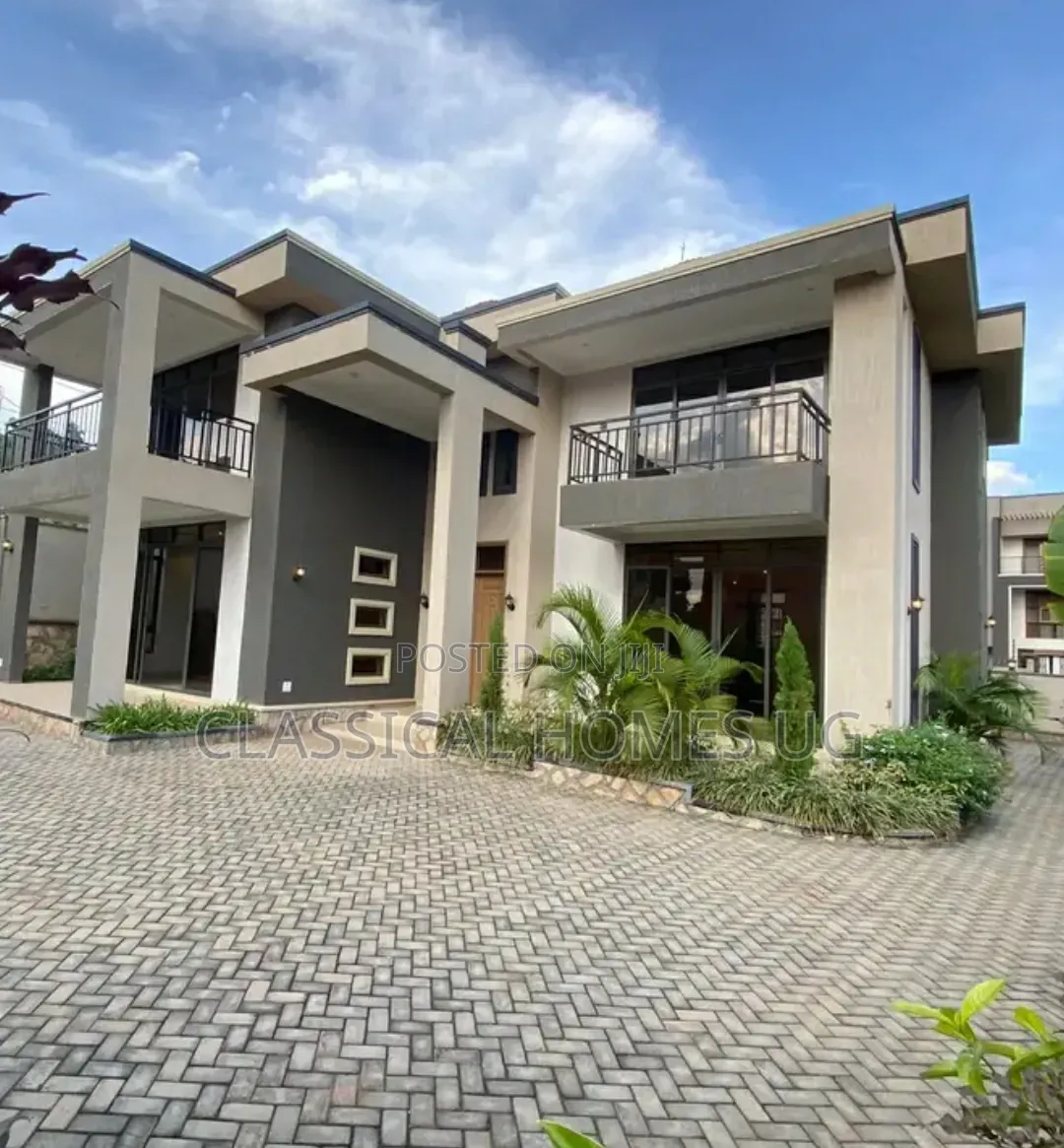 4bdrm Duplex in Muyenga, Central Division for rent