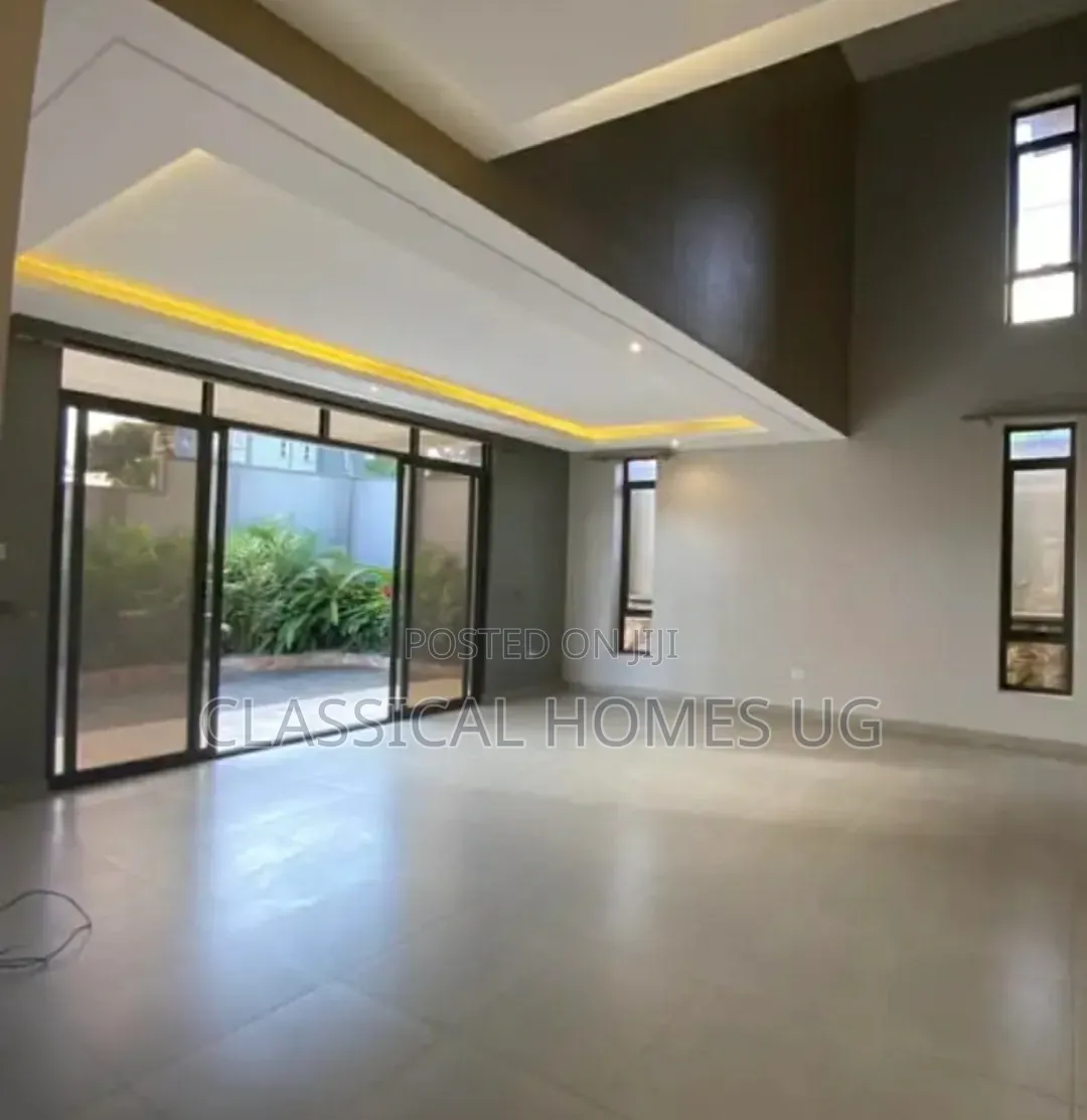 4bdrm Duplex in Muyenga, Central Division for rent