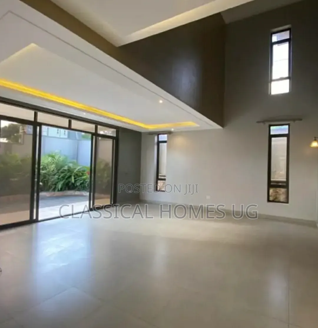 4bdrm Duplex in Muyenga, Central Division for rent