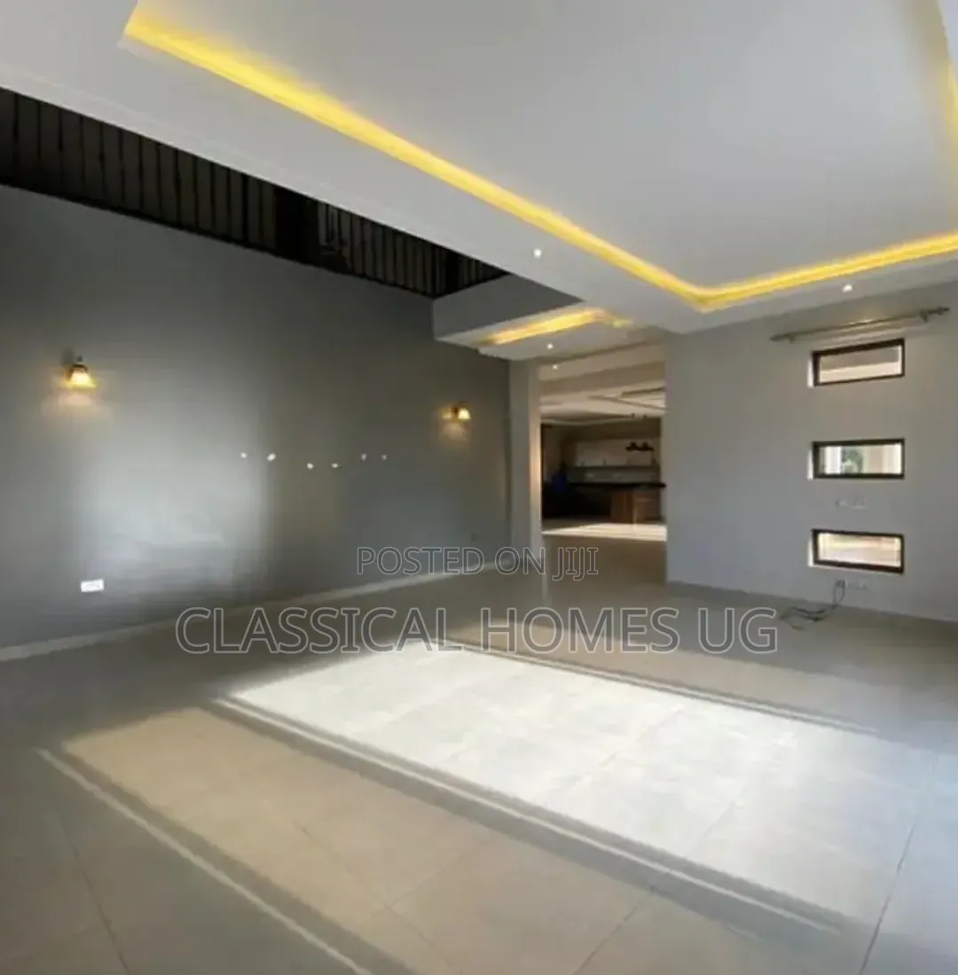 4bdrm Duplex in Muyenga, Central Division for rent
