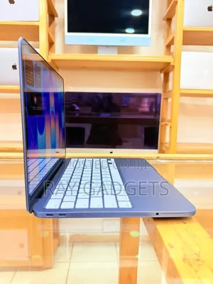 New Laptop Apple MacBook Neo 2026 8GB Apple M1 SSD 512GB