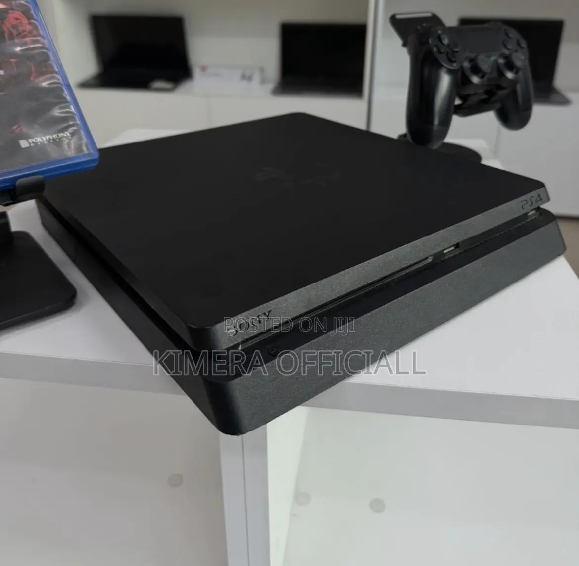 PS4 Slim With 12 Games, 2pads. Don't Be 'Kyana', Grab It.