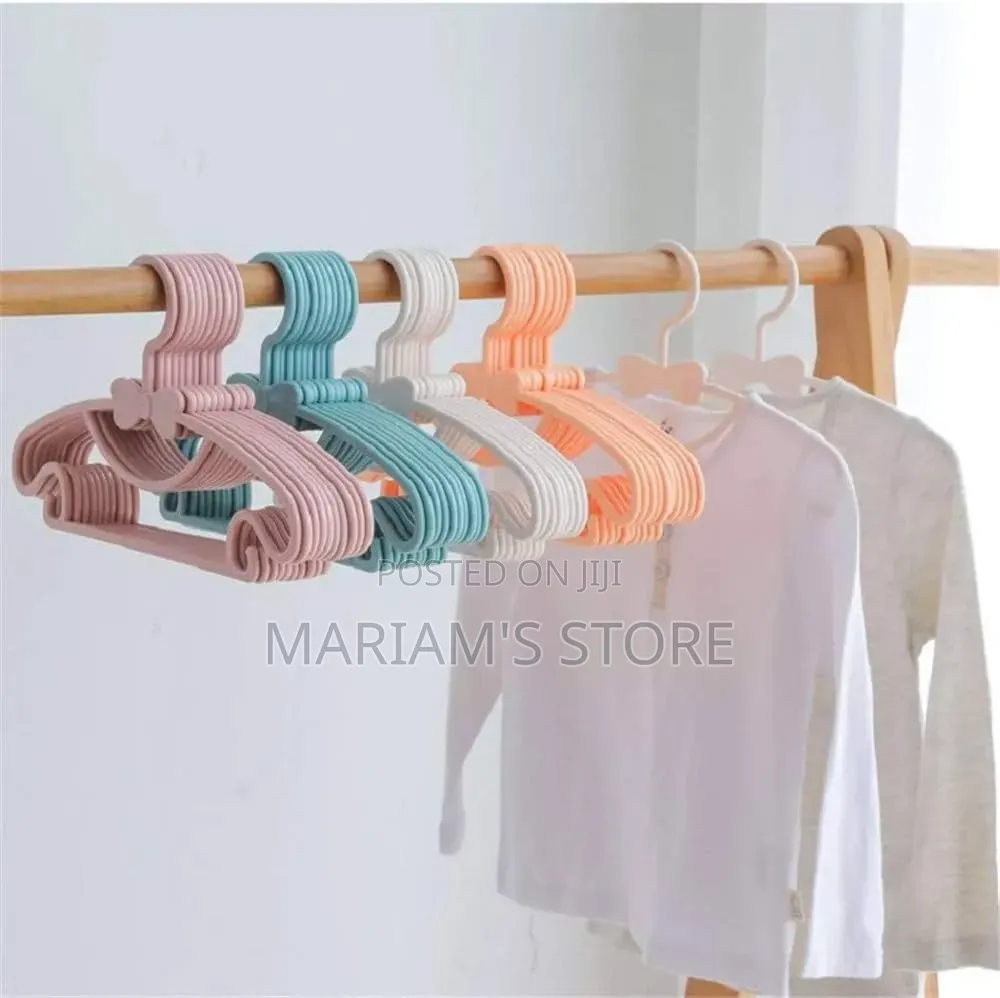 Baby Clothes Hangers, a Durable Plastic Construction