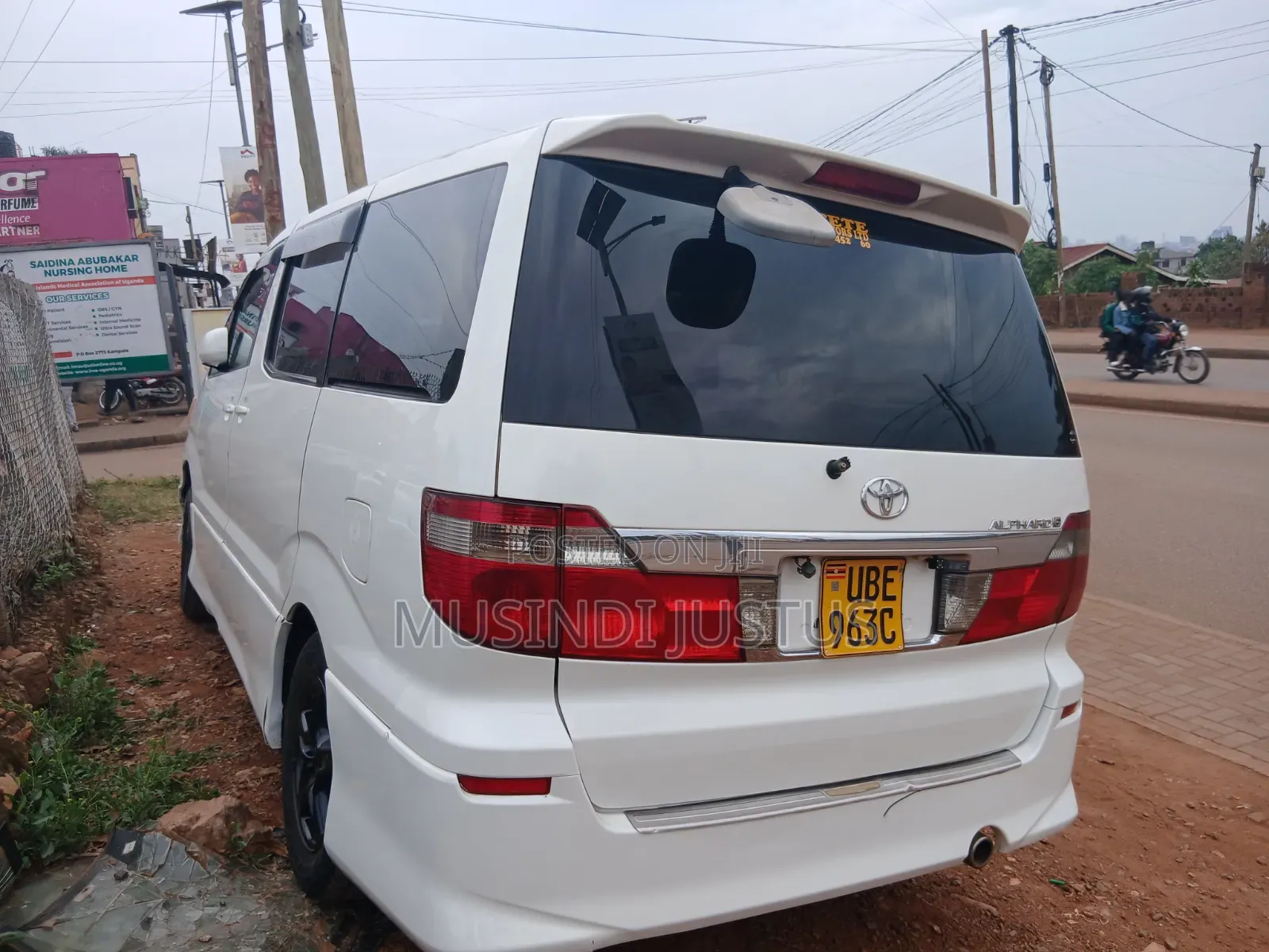 Toyota Alphard 2008 White