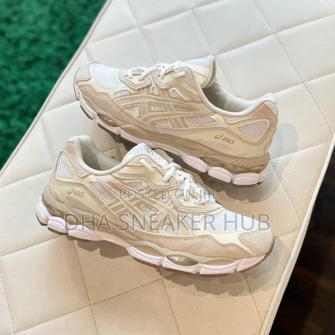 Asics Premium Sneakers Cream