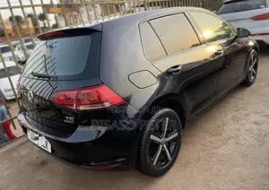 Volkswagen Golf 2015 Black