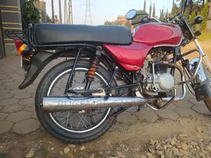 Bajaj Boxer 100 2010 Red
