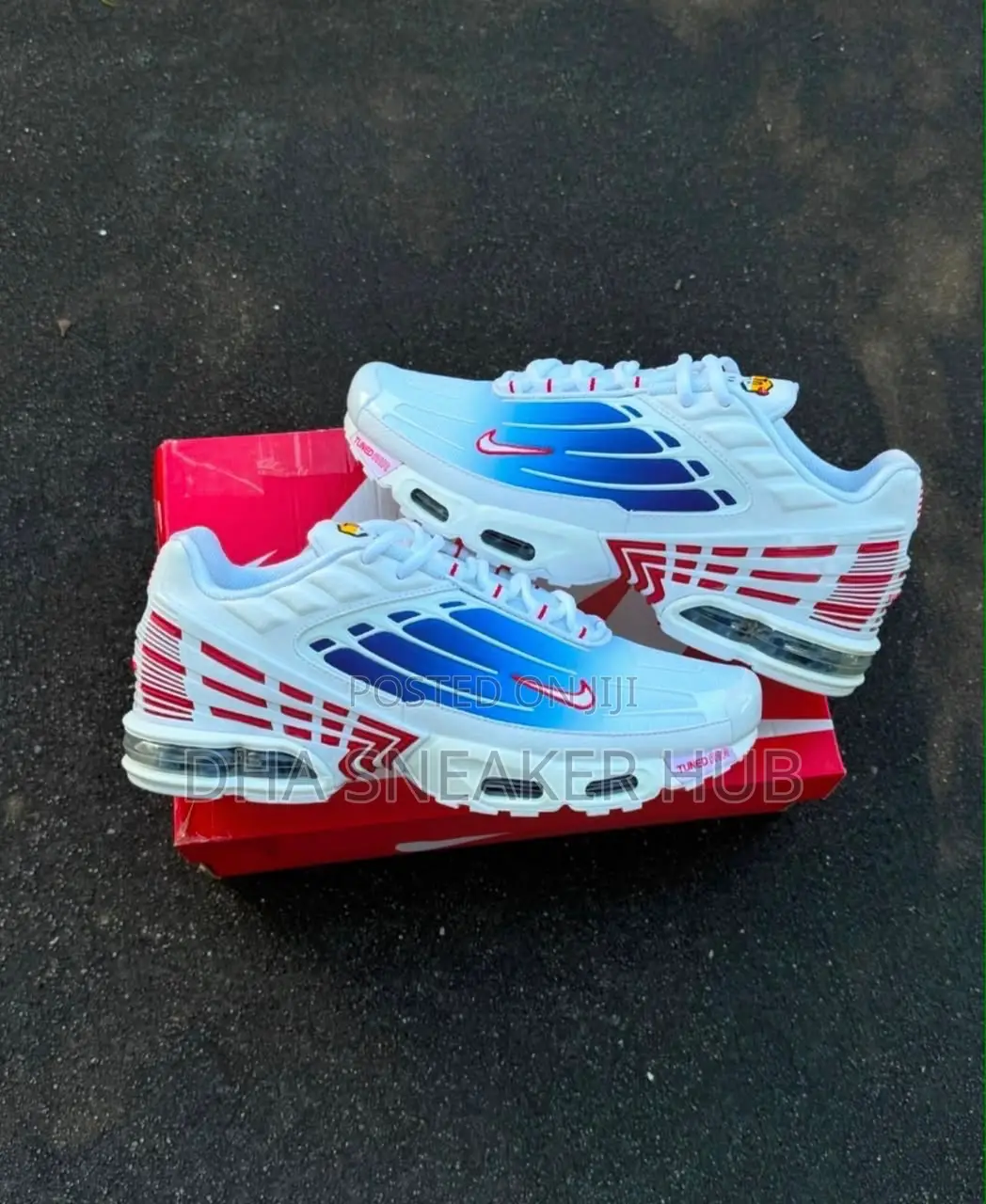 Nike Airmax Tn White Comfortable Sneakers