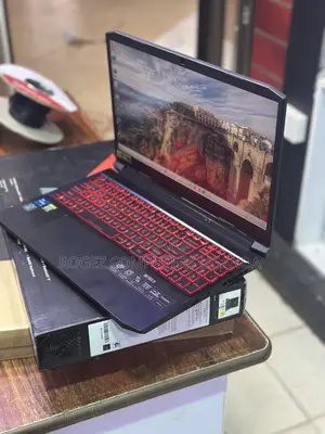 New Laptop Acer Nitro 5 16GB Intel Core i7 SSD 512GB