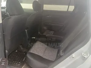 Toyota Corolla Rumion 2010 Silver