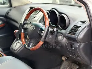 Toyota Harrier 2.4 2008 White