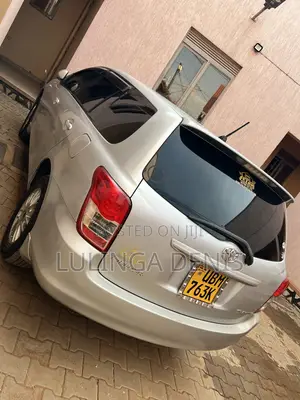 Toyota Corolla Fielder 1.5 Petrol AWD 2009 Silver