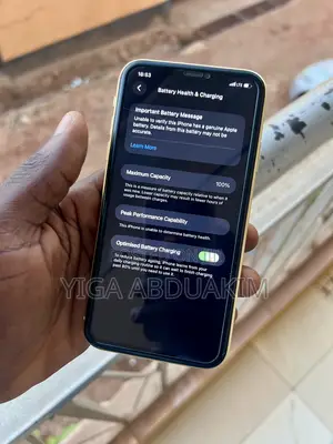 Apple iPhone 11 64 GB Yellow