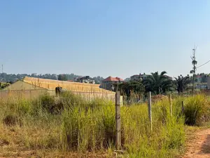 25 Decimals of Land in Akright Entebbe Titled Next to the Golfcourse