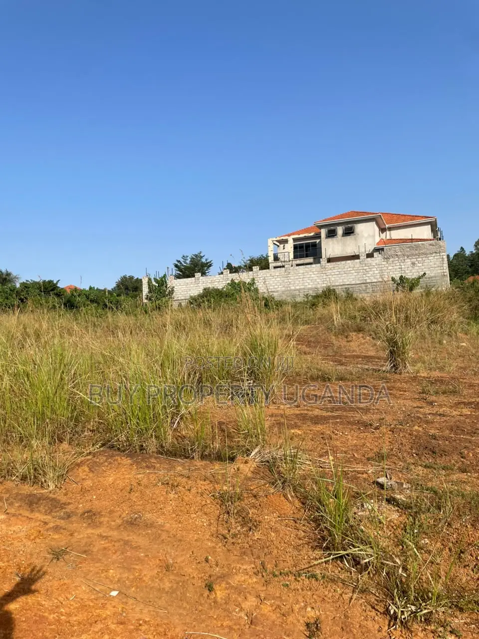 25 Decimals of Land in Akright Entebbe Titled Next to the Golfcourse