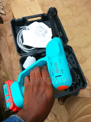 Rechargeable/ Cordless Pressure Washers