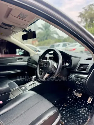 Subaru Legacy 2011 Silver