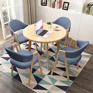 Round Balcony Table Set With 4 Seats