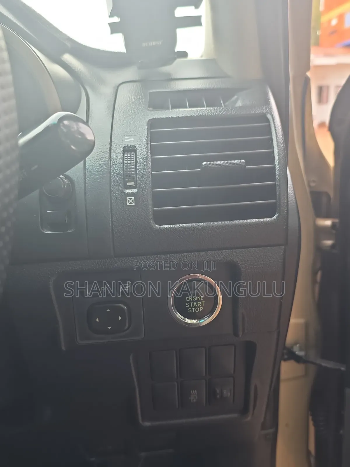 Toyota Land Cruiser Prado 3.0 TD 2012 Gold