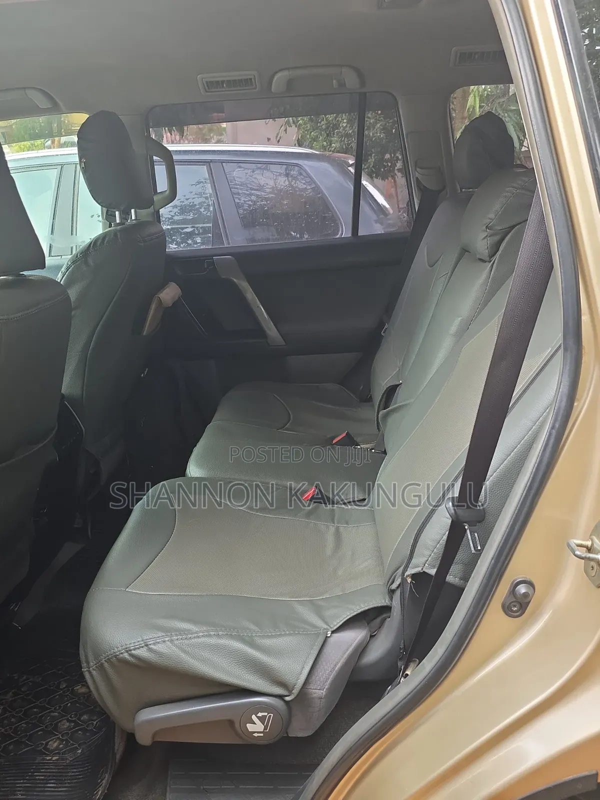 Toyota Land Cruiser Prado 3.0 TD 2012 Gold