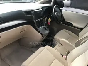 Toyota Alphard 2007 Silver