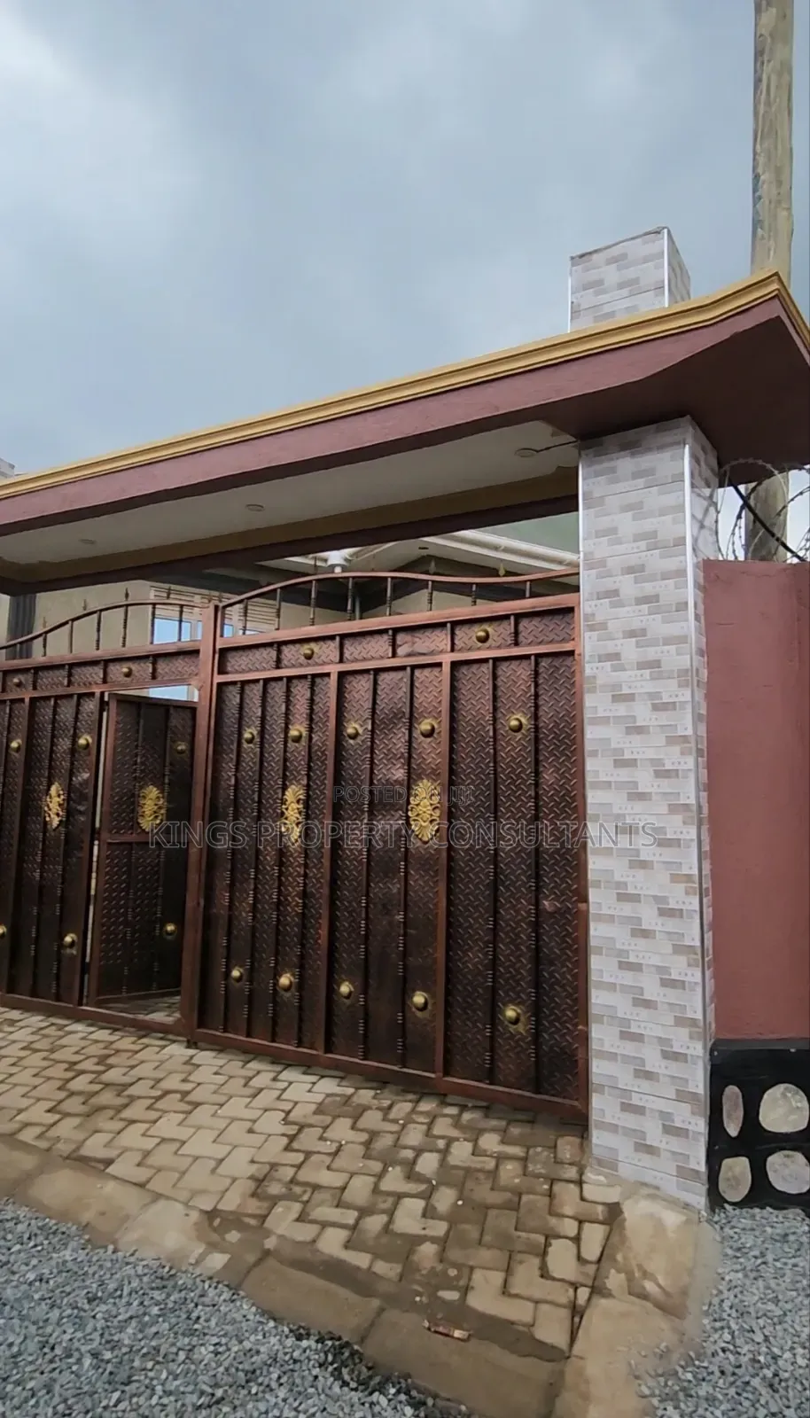 Furnished Studio Apartment in Kayunga Estate, Wakiso / Wakiso for sale