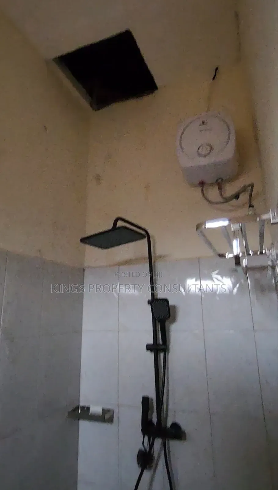 Furnished Studio Apartment in Kayunga Estate, Wakiso / Wakiso for sale