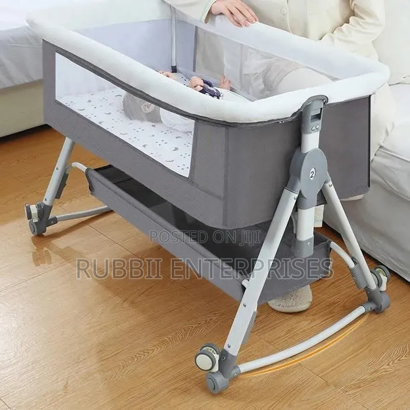 Multi Functional Baby Crib / Co Sleeper Baby Bed