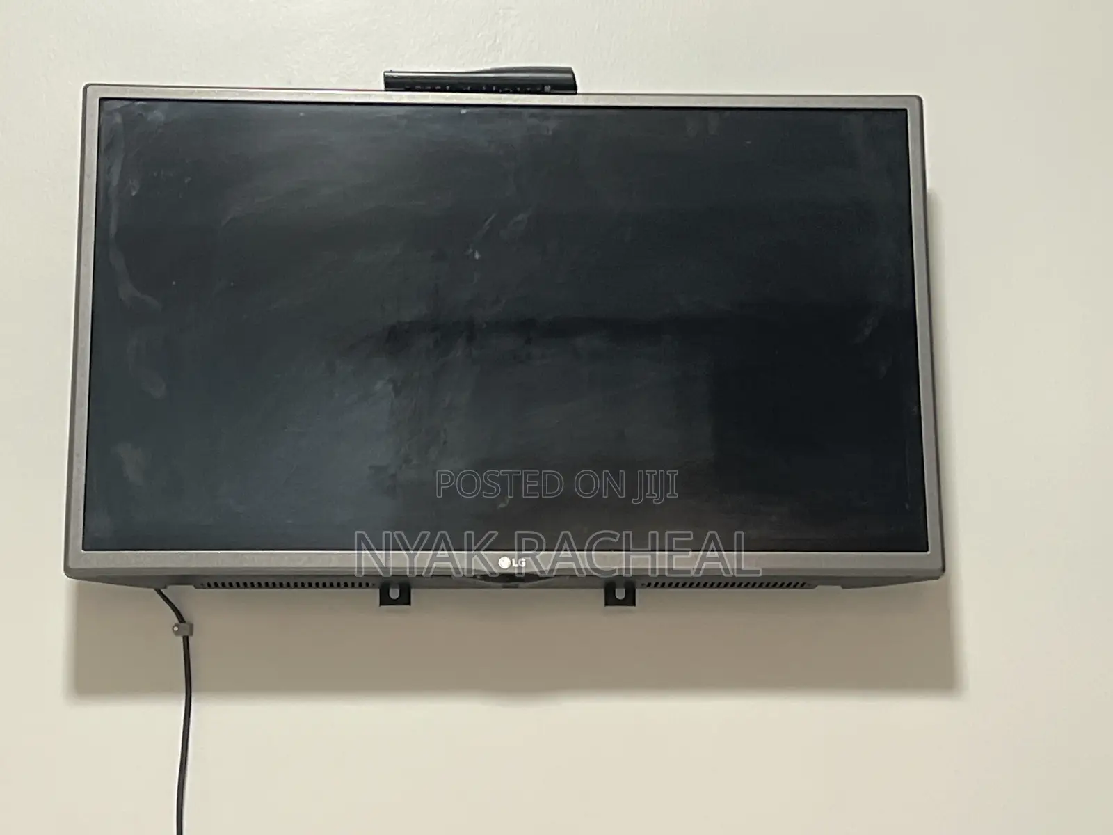 LG TV 32 Inch