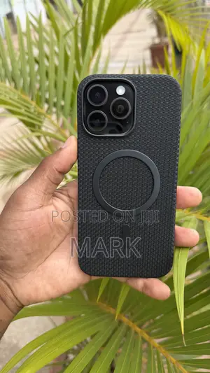 iPhone 16pro Max Cover