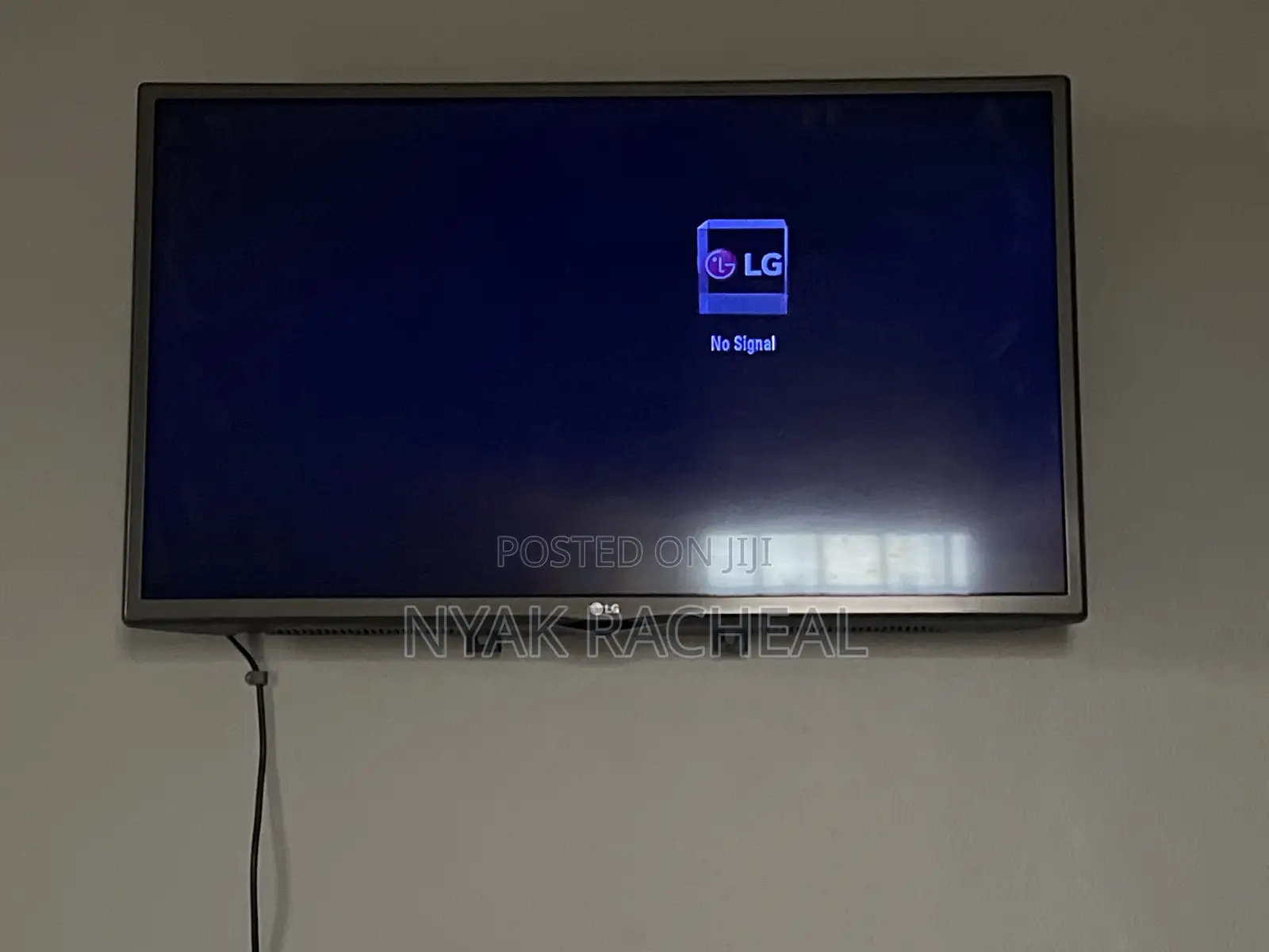 LG TV 32 Inch