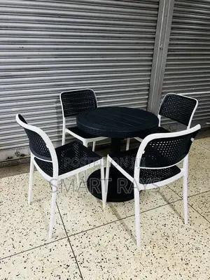 Multipurpose Plastic Tables Plastic Table and Chairs Set for Hotels