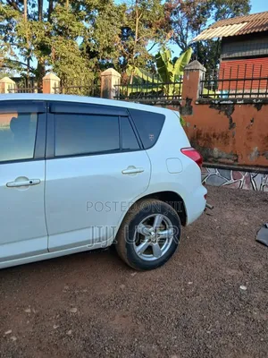 Toyota RAV4 2006 White