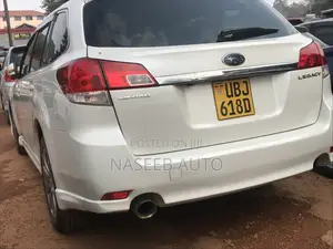 Subaru Legacy 2010 White
