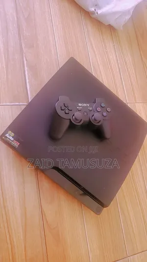 Sony PlayStation 3 (PS3) With Controller Games