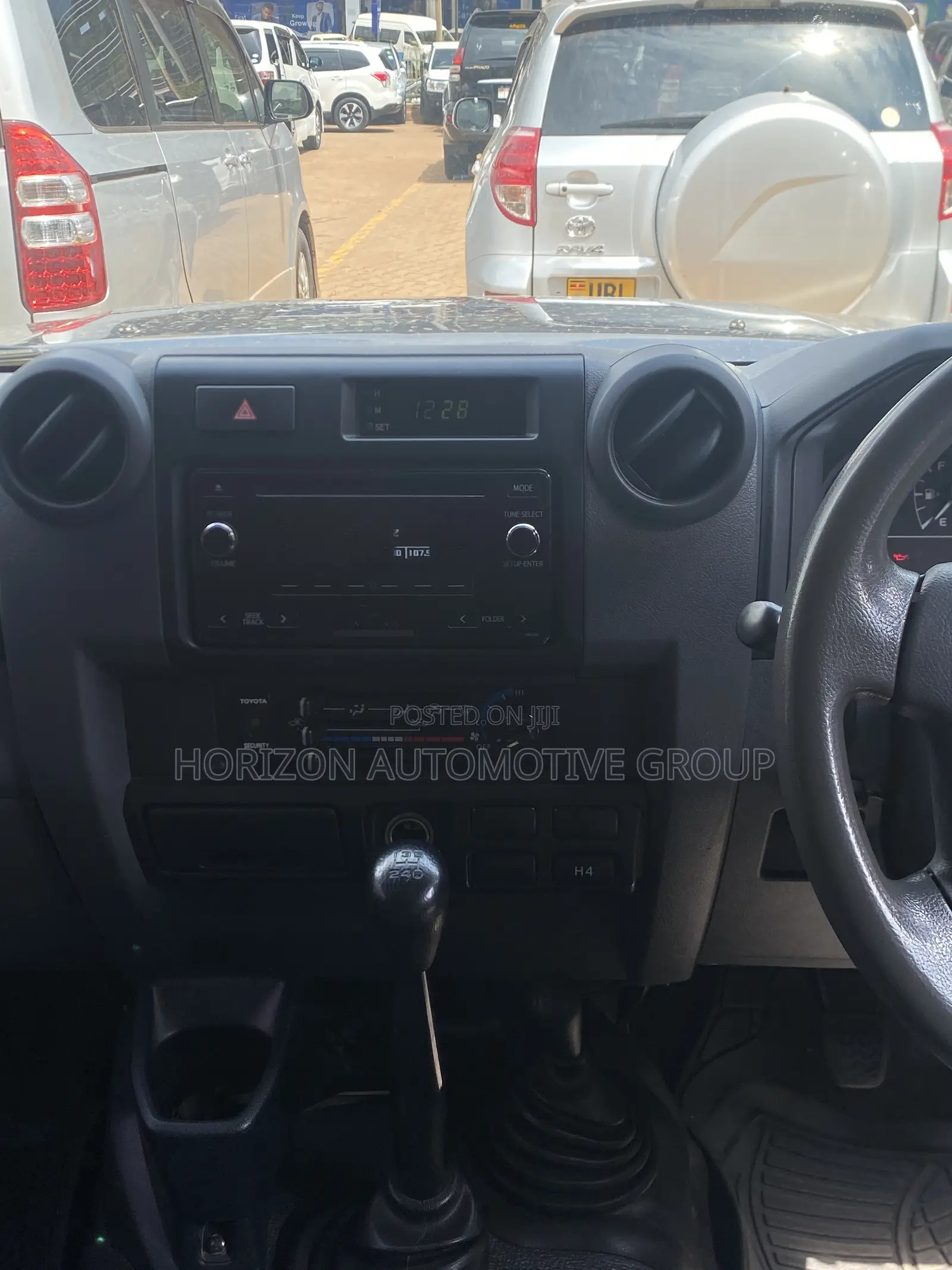 Toyota Land Cruiser 79 Series 2016 Black
