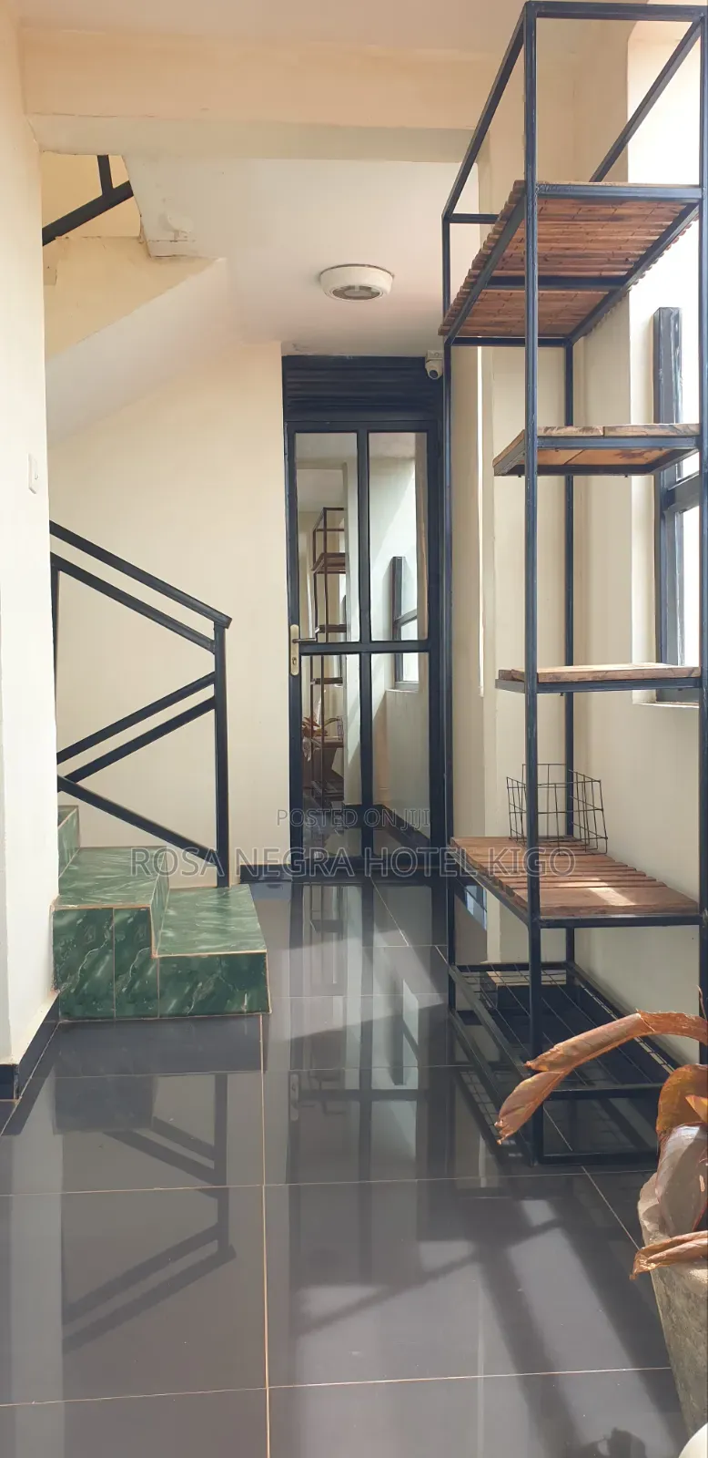 Rosa Negra Hotel : Affordable Hotel in Kigo Over Looking Lake Victoria