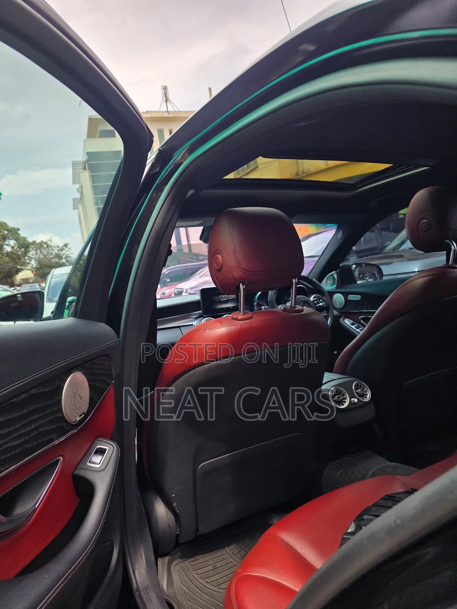 Mercedes-Benz C200 2014 Black