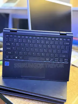 New Laptop Acer Aspire 16 4GB Intel Core M2 SSHD+SSD 128GB