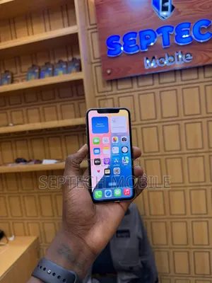 New Apple iPhone XS 64 GB White