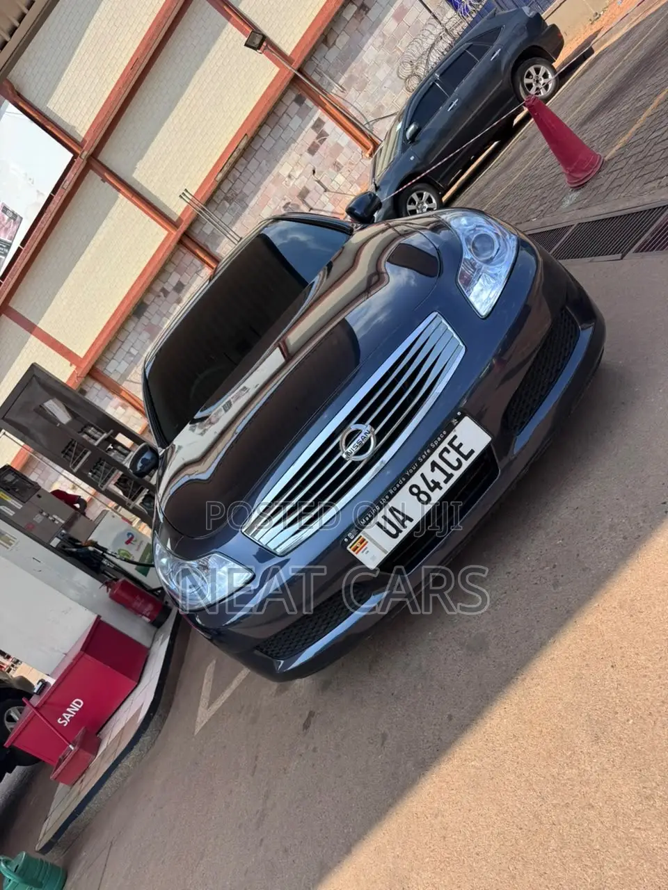 Nissan Skyline 2009 Black