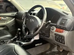 Toyota Land Cruiser Prado 3.0 TD 2010 Black